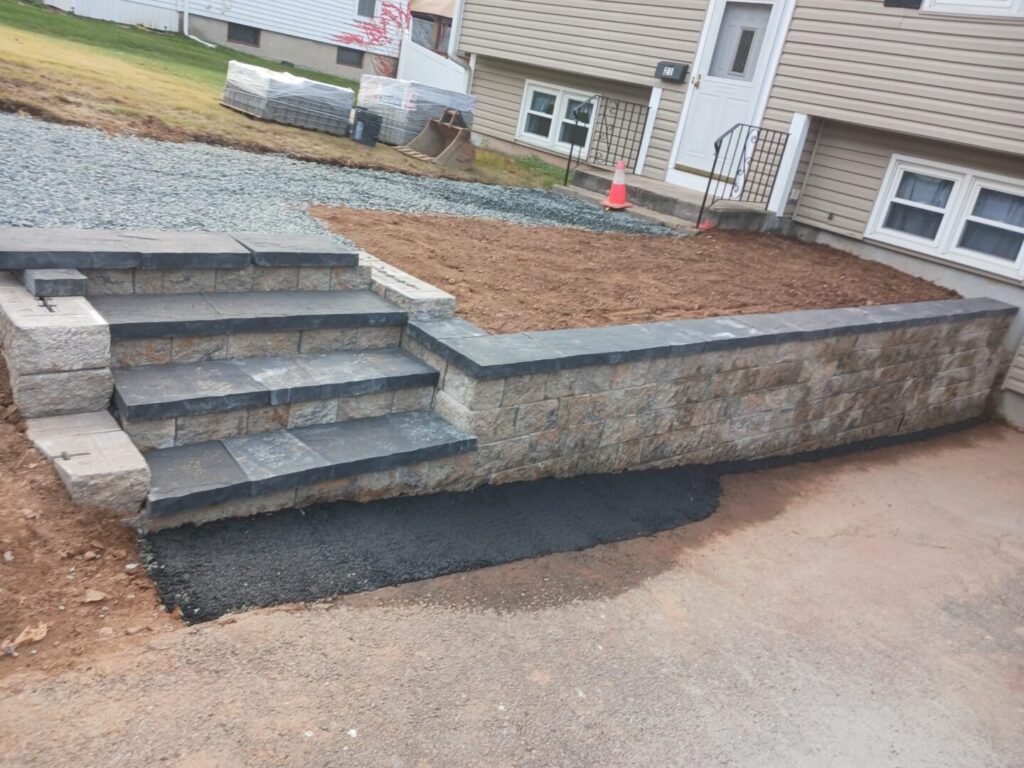 Retaining wall installation Picture